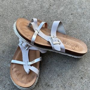 Yokono white and silver sandals